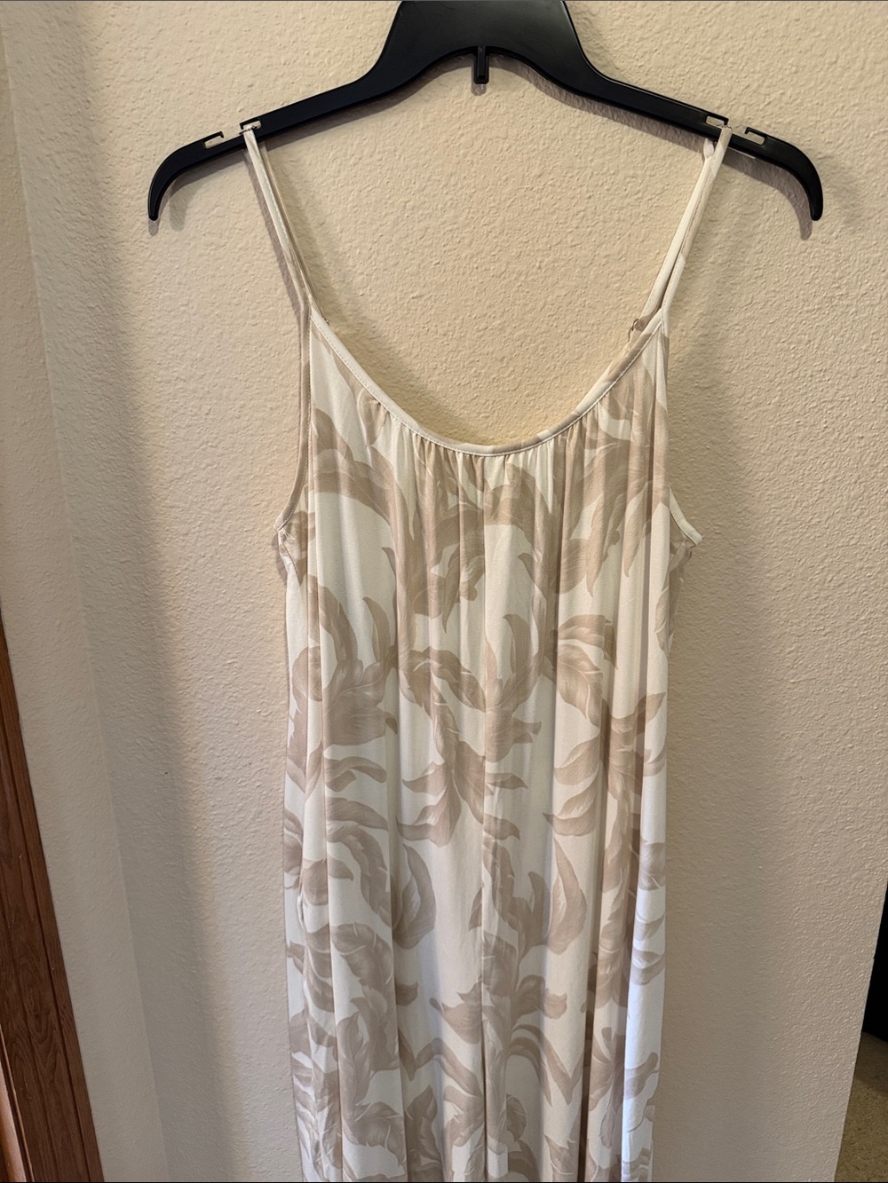 Z Supply Beige and White Tropical Leaf Print Jumpsuit Like New Condition!